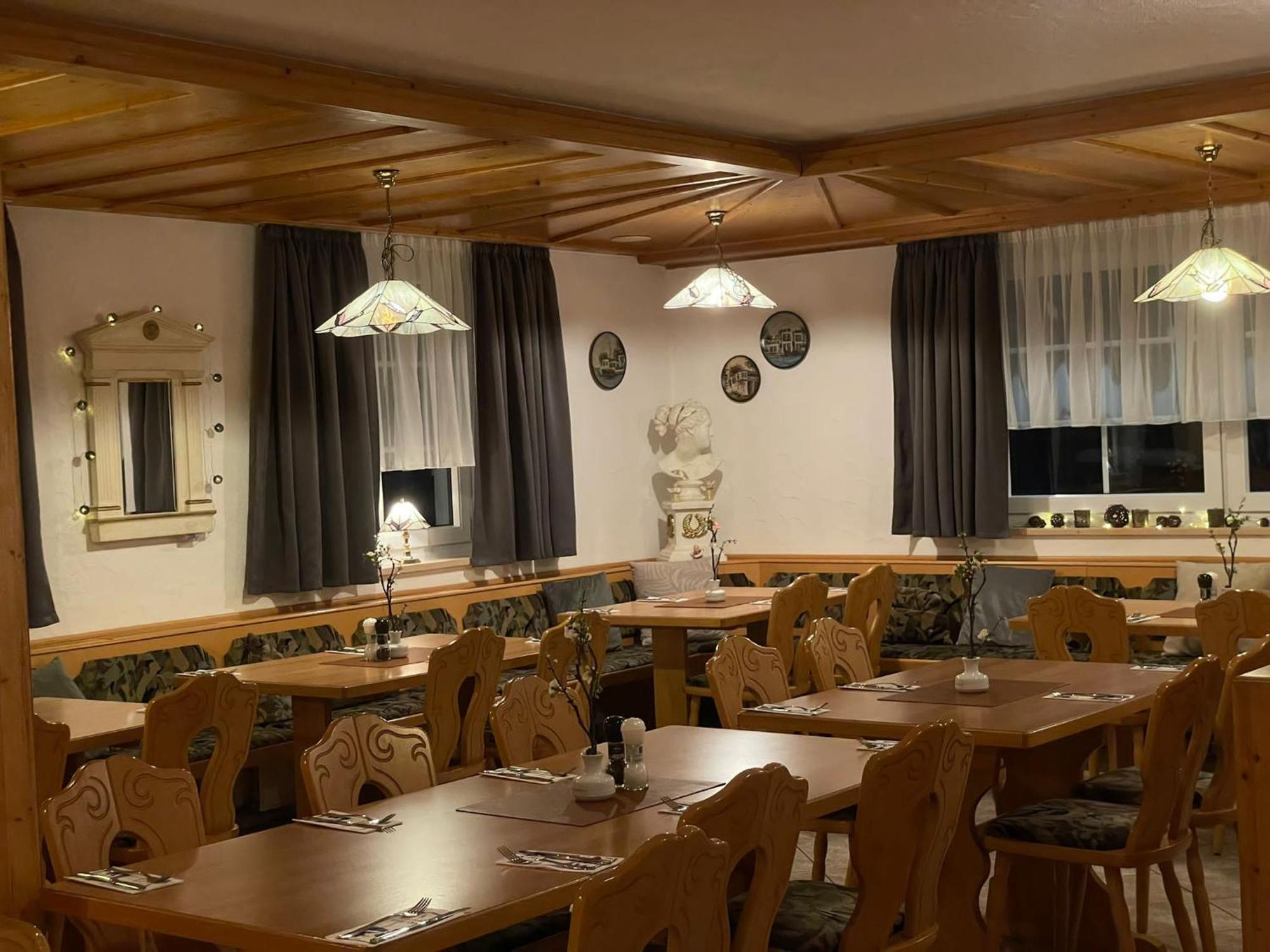 Orsingen-Nenzingen Gasthaus Hecht מראה חיצוני תמונה